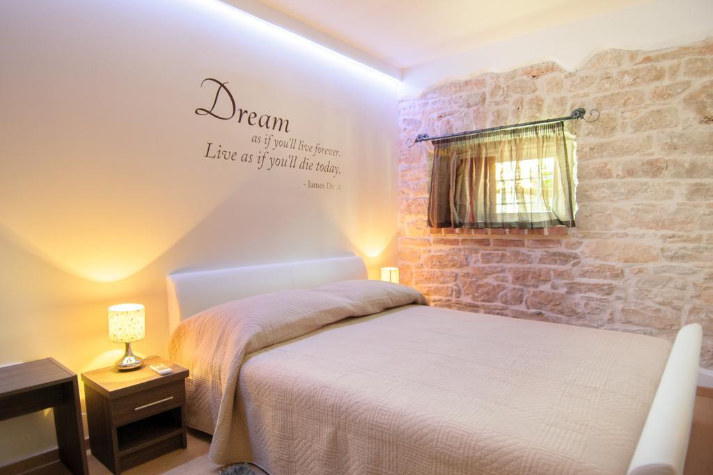 Apartments Borgo 8 Tar-Vabriga Esterno foto